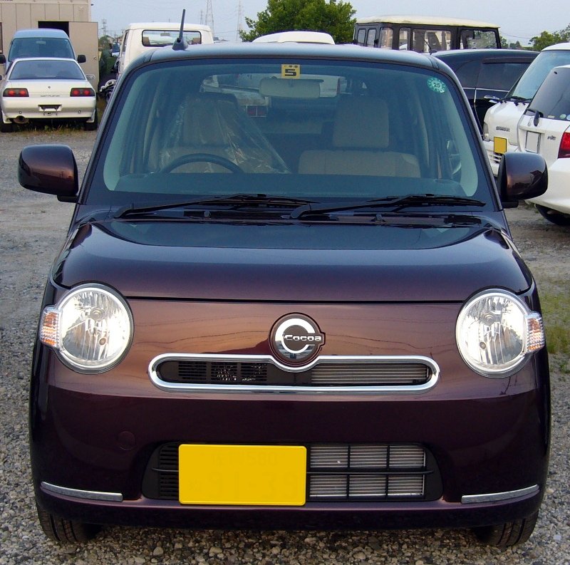 新型ダイハツ ミラココアを納車しました 佐賀の福岡モータース 鈑金塗装とランクルも得意な整備工場