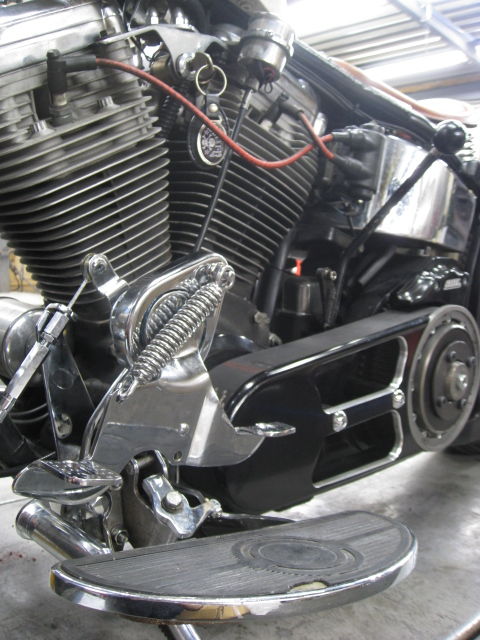ソフテイル ロッカークラッチ : 広島のカスタムバイクショップFACTORY 