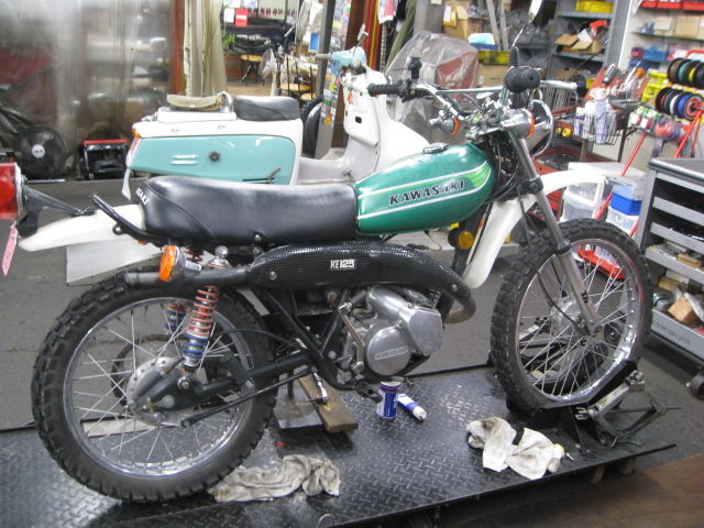 KAWASAKI KE125 1978年？ : 広島のカスタムバイクショップFACTORY R54 