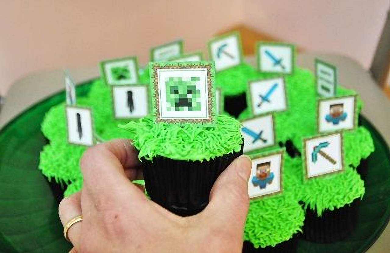 美味しそう マイクラケーキでhappy Birthday クオリティはんぱないマイクラケーキ 22選 美味しそう Wikiを見てもワカラナイ人のためのminecraft