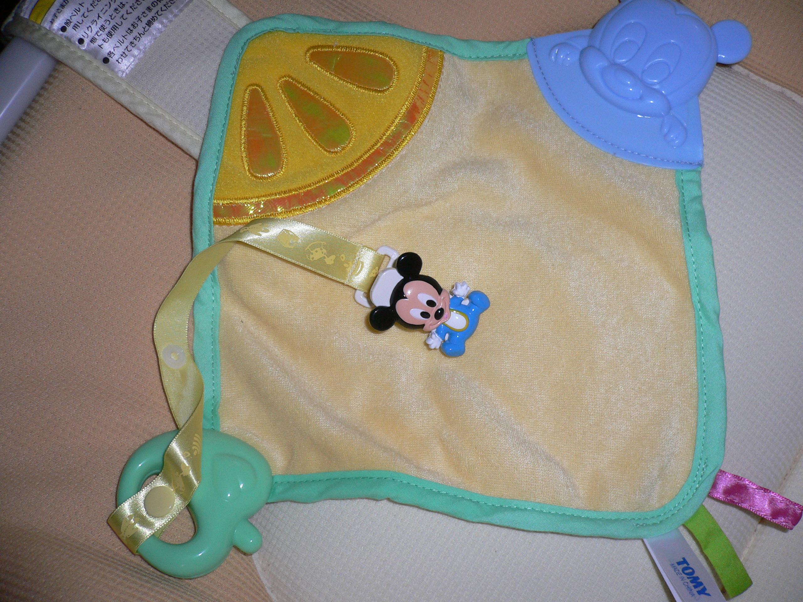 Tomy ベビーミッキーにぎにぎカミカミ ピジョン おしゃぶりホルダー Ouchi De Disney