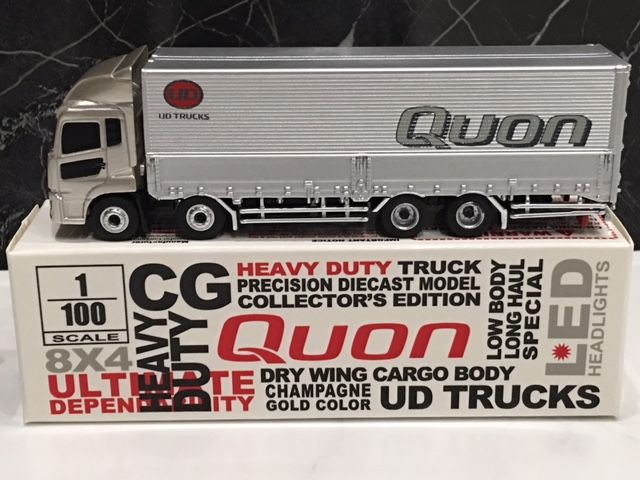 大当たり！！ 1/100スケール UD TRUCKS Quon モデルカー