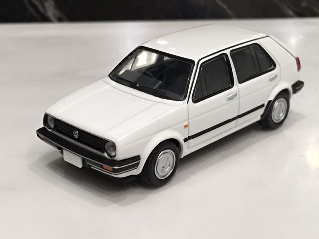 TLV-NEO LV-N71c フォルクスワーゲン ゴルフⅡ 4ドアCLi(白