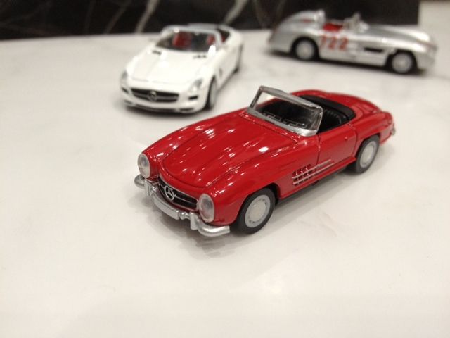 ジョージア メルセデス・ベンツ ダイキャストオープンカー : FAIRLADY