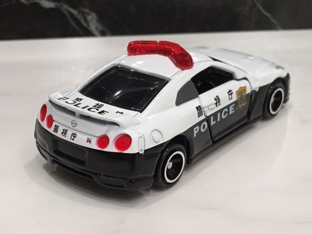 トミカくじ 20 はたらくスポーツカー コレクション これが一番人気