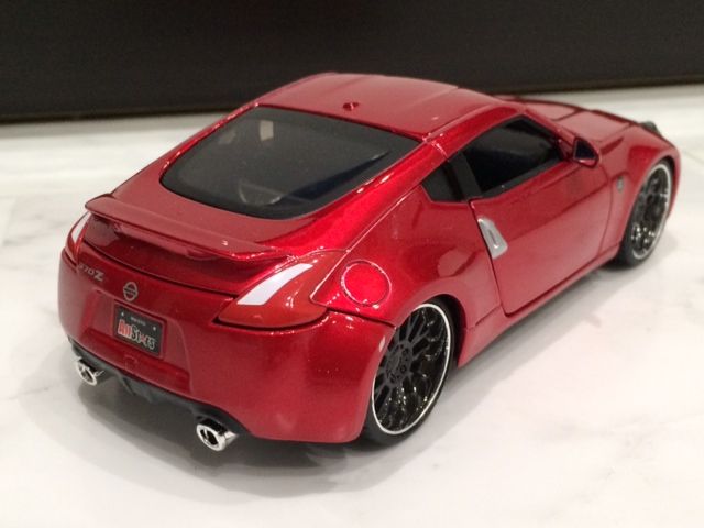 1/24 Maisto All Stars 2009 Nissan 370Z ワインレッド