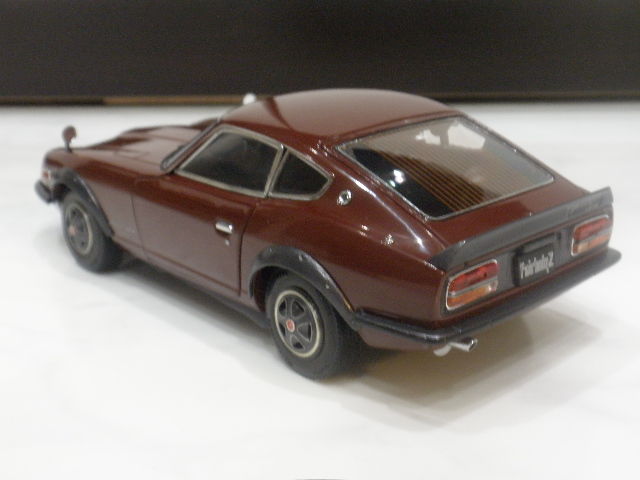 サプライズ～1/24 EBBRO 240ZG マルーン : FAIRLADY Z fan