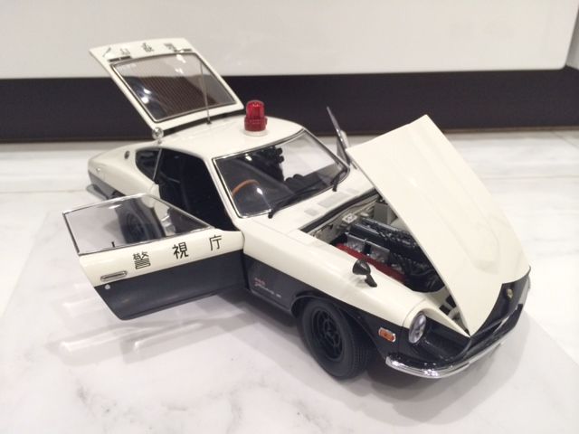 京商 ニッサン フェアレディ Z432 警視庁 パトカー 1/18 No 京商 ニッサン フェアレディ Z432 警視庁 パトカー 1/18 No