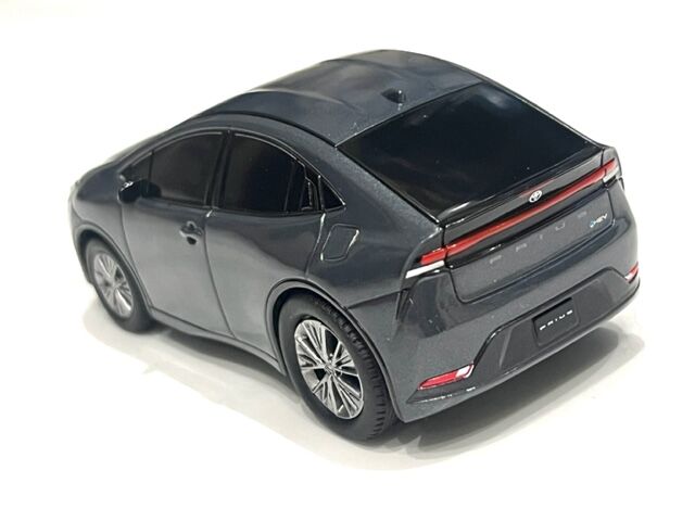 新型プリウスのプルバックカーが当たった！！ : FAIRLADY Z fan
