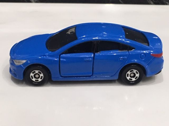 トミカ オオサカメトログループ ミニカー I can't believe I got this for free! I got the popular