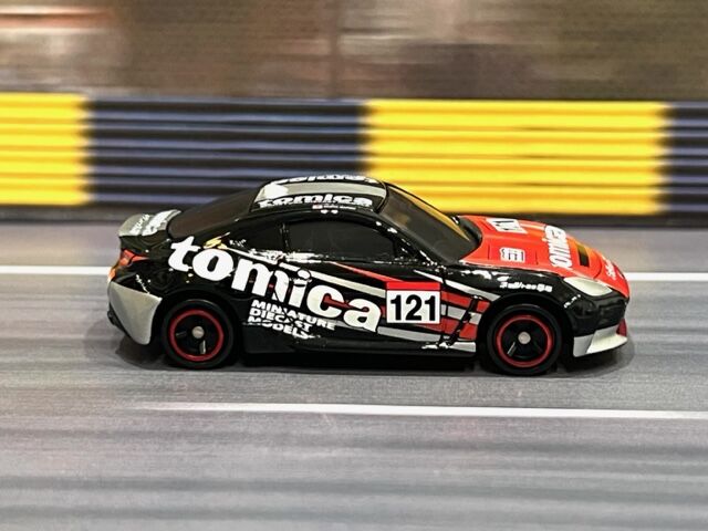 トミカ ネッツ兵庫 GR86 トヨタGR86 : FAIRLADY Z fan