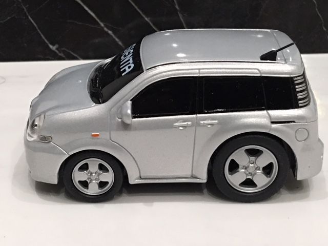 Amazon | ミニカー 初代 シエンタ シルバーマイカメタリック