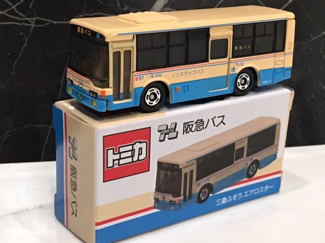 トミカ【5点】専用　阪急急バス【新品】 阪急バス トミカの通販 by たつ's shop｜ラクマ