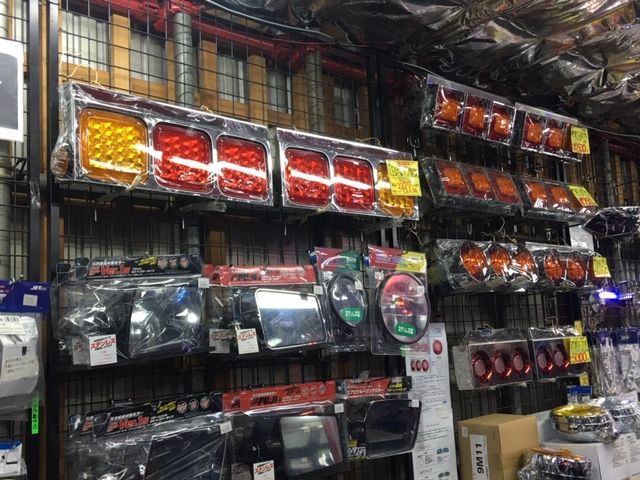 ラッキーセブン モノハウスに行ってみた その3 Fairlady Z Fan ラッキーセブン モノハウスに行ってみた その3 Fairlady Z Fan