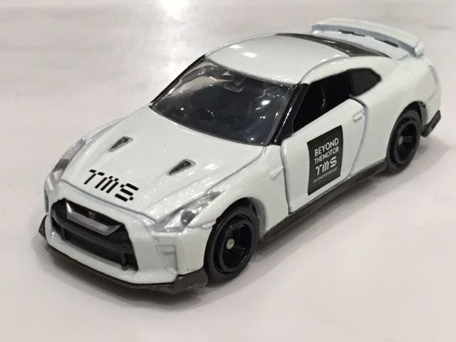 2017 東京モーターショー開催記念トミカ No.9 日産GT-R : FAIRLADY Z fan