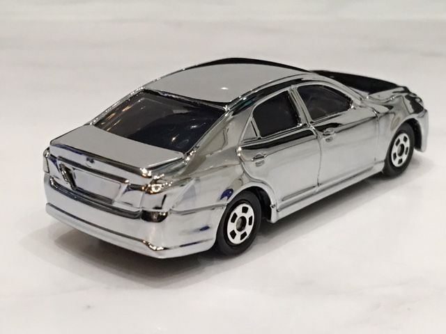 ミカド♡様、専用 KK様専用 カスタムトミカ セレナ 覆面パトカー 緊急車両 - メルカリ