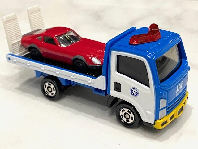 JAFオリジナル いすゞ エルフ 車積載車 : FAIRLADY Z fan