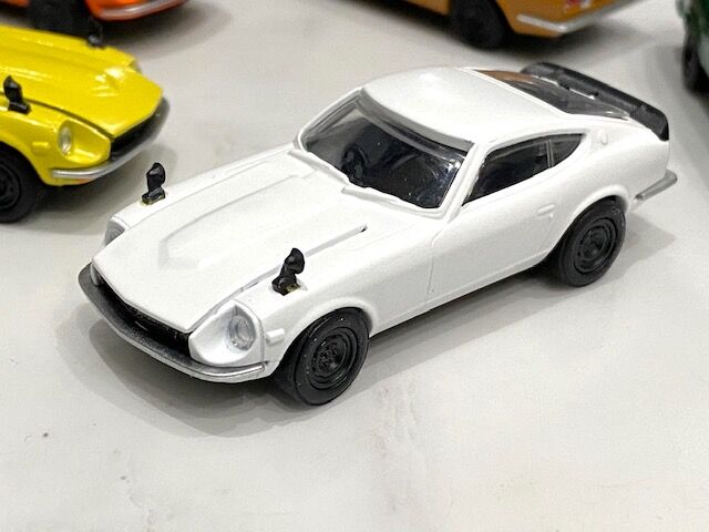 1/64 MONO 名車コレクション Fairalady Z NISSAN COLLECTION