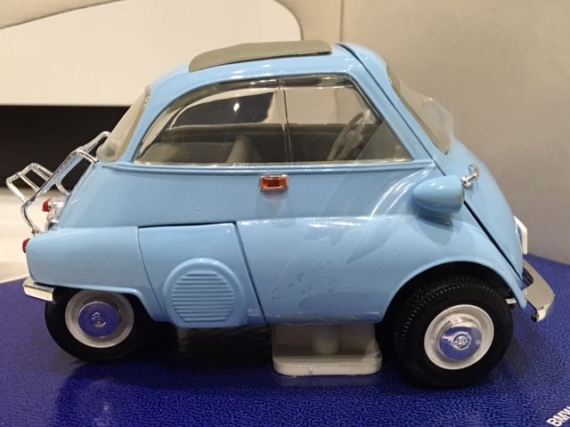 BMWイセッタ300 ダイキャスト1/18スケール大変貴重！ ◇BMWイセッタ300 ダイキャスト1⁄18スケール大変貴重！ 1950s-1960s