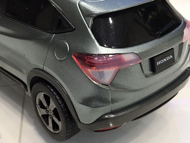 こっちは許容範囲かなぁ ホンダヴェゼル カラーサンプル Fairlady Z Fan