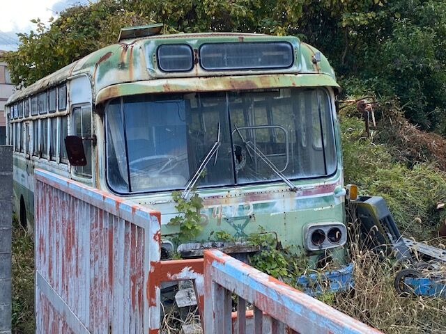 凄く古い大阪市営バスの廃車体！！ : FAIRLADY Z fan