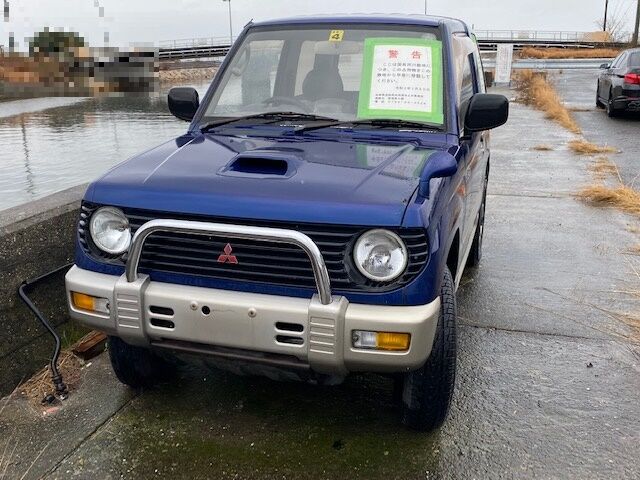 こんなの売れないものなんですか パジェロミニの放置車 Fairlady Z Fan