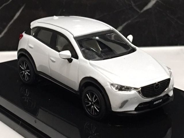 1/64 マツダエース特注 CX-3 スケールモデル : FAIRLADY Z fan