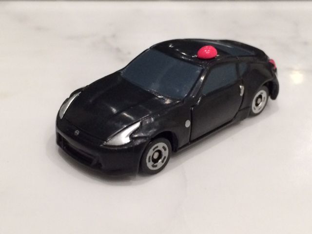 Amazon | フェアレディZ 覆面パトカー ポケットトミカ P045