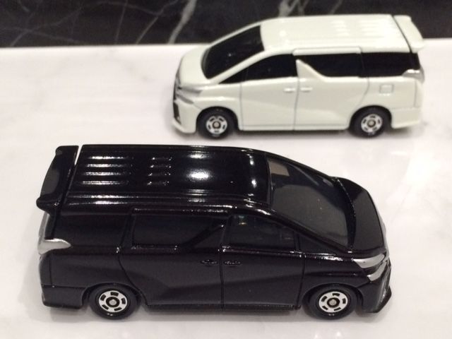 トミカ 84番 トヨタ ヴェルファイア : FAIRLADY Z fan トミカ 84番 トヨタ ヴェルファイア : FAIRLADY Z fan