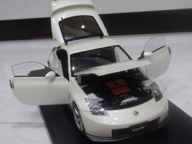 1/18 オートアート フェアレディZ version NISMO TYPE 380RS 1/18 オートアート フェアレディZ version NISMO TYPE 380RS