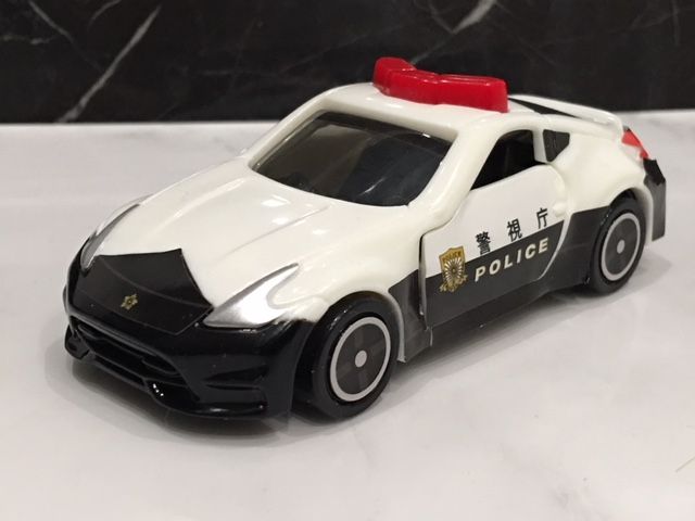 マクドナルド ハッピーセット トミカ Zパトカーゲット！！ : FAIRLADY