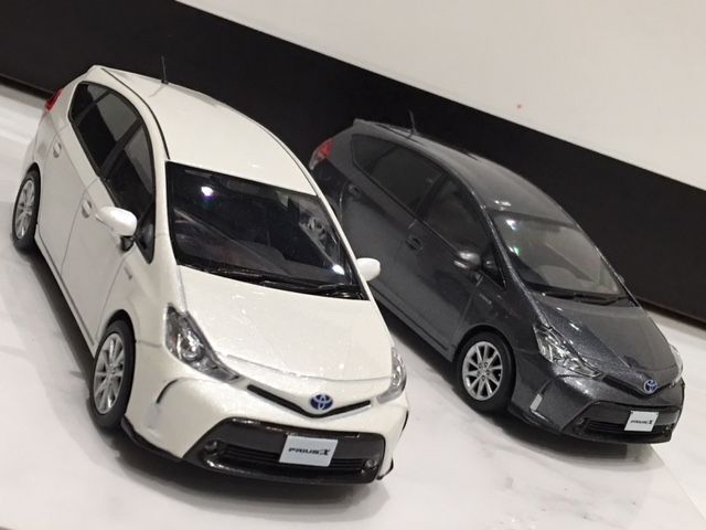 Amazon | 1/30 ミニカー プリウスα PRIUS α プリウスアルファ