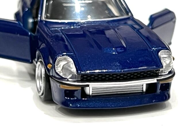 トミカプレミアム アンリミテッド 09 湾岸ミッドナイト 悪魔のZ