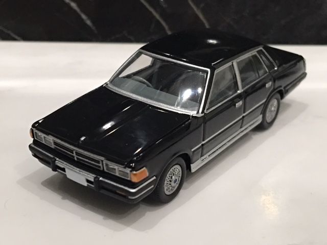 福岡でリサ店巡り～TLV-NEO 日産グロリア 280E ブロアム