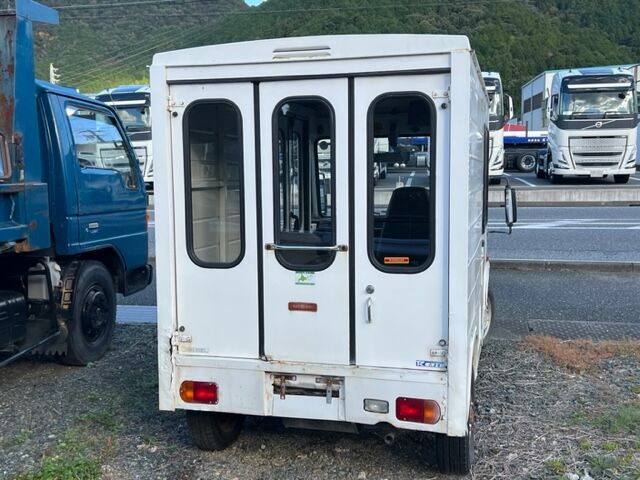 売り物？廃車体？三菱 ミニカ ウォークスルーバン : FAIRLADY Z fan