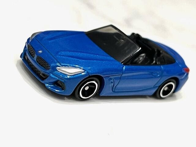 綺麗なブルーです！アジア限定 トミカ BMW Z4 : FAIRLADY Z fan