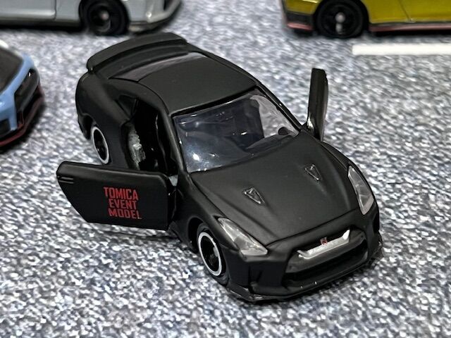 新作揃え トミカイベントモデル fan Z FAIRLADY : 日産GT-R No.8 ミニカー
