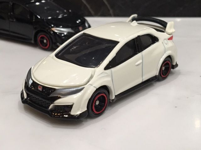 争奪戦！？トミカ 76番 ホンダ シビック TYPE R : FAIRLADY Z fan