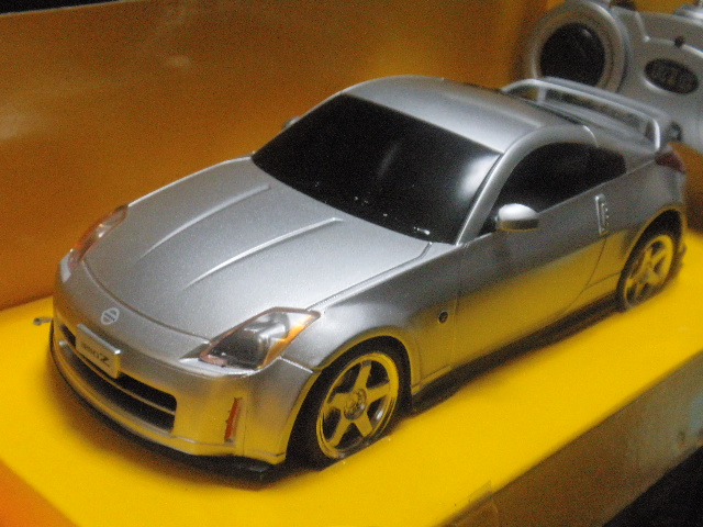 日産承認 350Zラジコン : FAIRLADY Z fan