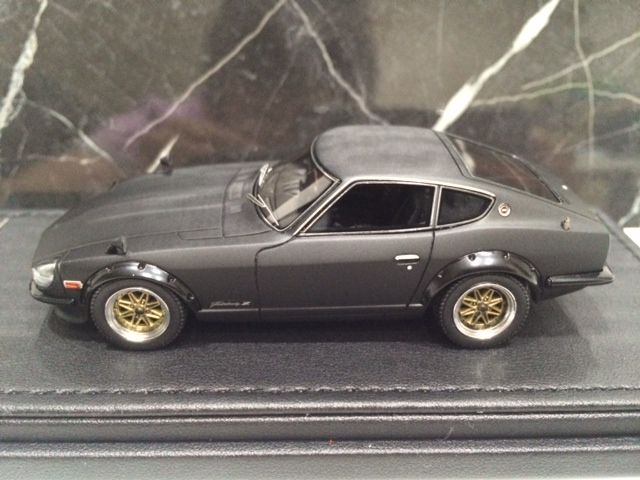 1/43 ignition model Nissan Fairlady Z (S30) matte Black 1/43 ignition model Nissan Fairlady Z (S30) matte Black