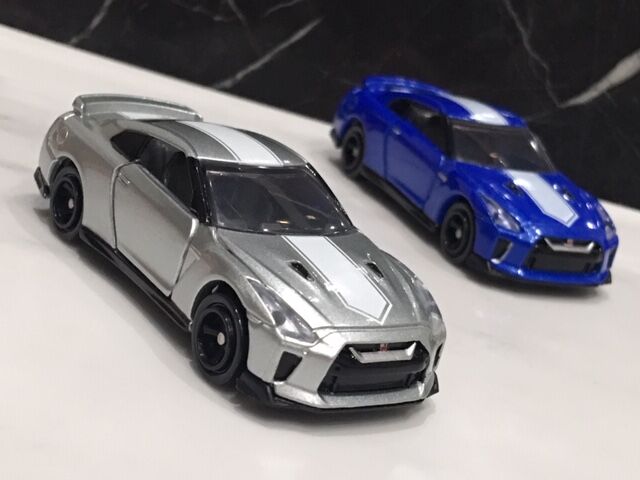 2019 東京モーターショー先行販売 GT-R 50th Anniversary : FAIRLADY Z fan