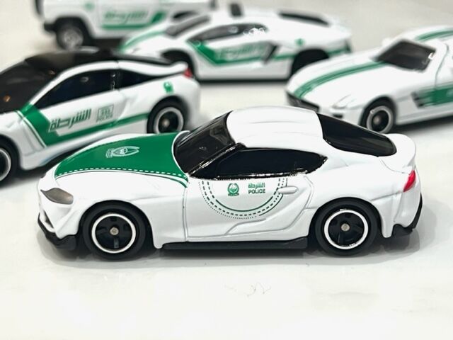 イオンオリジナル トミカ トヨタ スープラ 日本警察デザイン仕様 4台