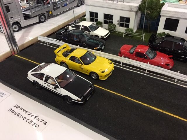 レア物】頭文字D 1/64スケール 峠の釜めし「おぎのや」ジオラマ