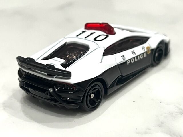 トミカビーム　ランボルギーニパトカー トミカビーム ランボルギーニ パトカー タカラトミー - メルカリ