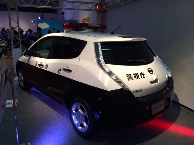 今更ですが・・・トミカ 日産リーフ パトロールカー 非売品 : FAIRLADY