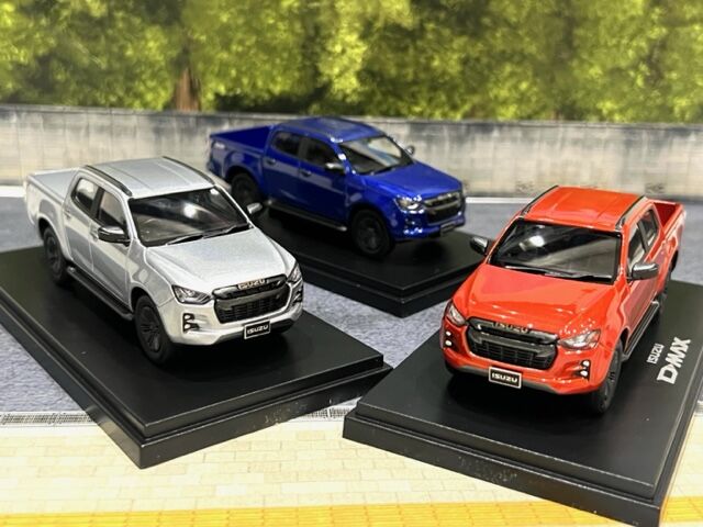 1/43 メーカー純正！？ いすゞ D-MAX ダイキャストミニカー