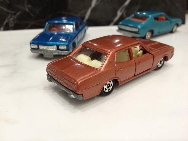 Z432以外にも古い絶版トミカが・・・525円 : FAIRLADY Z fan