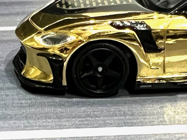 1/64 MINI GT Nissan Z Veilside FFZ400 Gold chrome : FAIRLADY Z fan