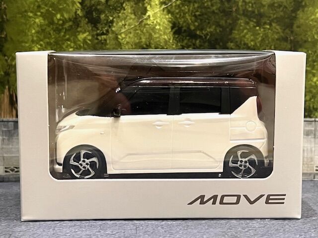 ダイハツ　プルバックカー Amazon | ダイハツ 新型 ムーヴキャンバス プルバックカー