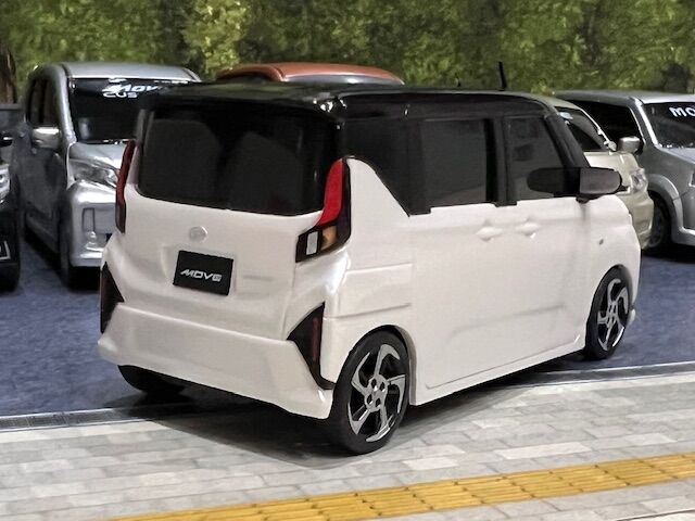 新型 ダイハツ ムーヴ プルバックカーをゲット！ : FAIRLADY Z fan